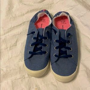 Time and tru blue denim shoes